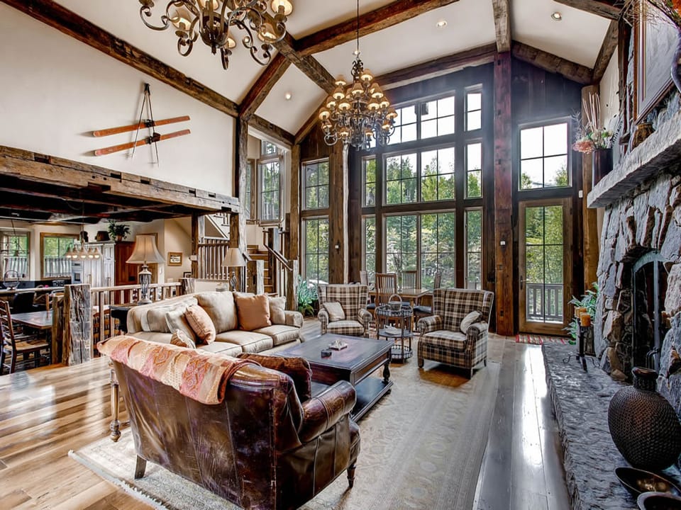 Living Area - Ski Bridge Lodge - Breckenridge Vacation Rental