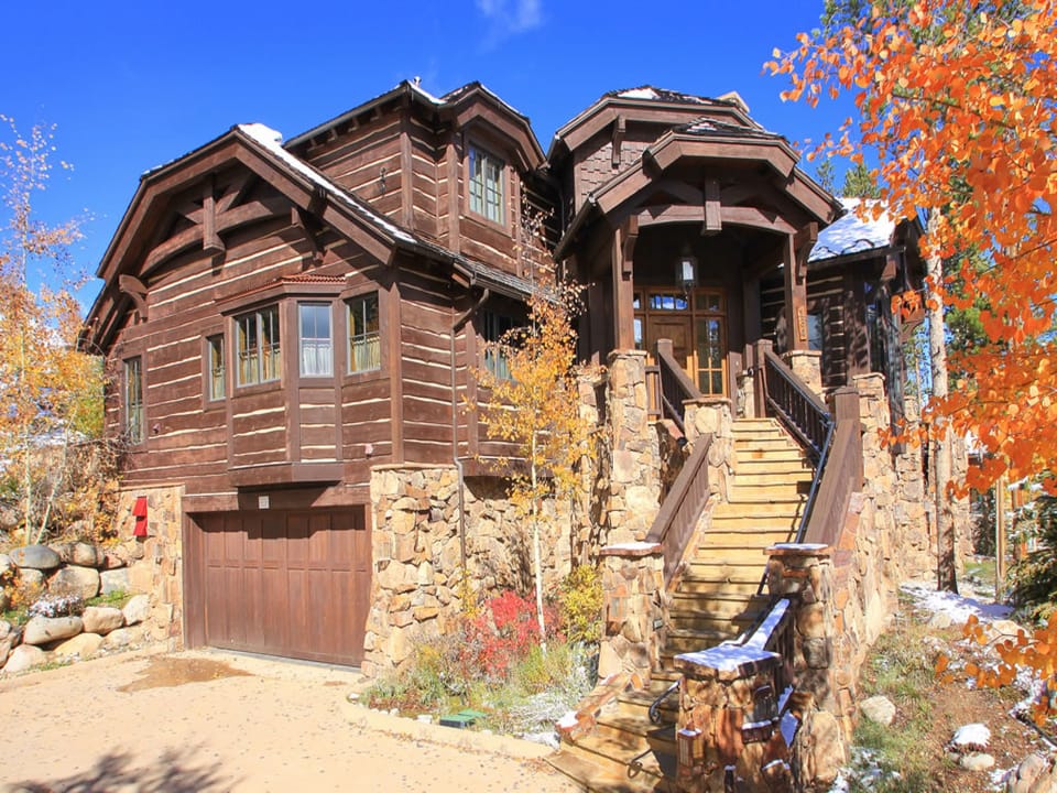 Exterior - Ski Bridge Lodge - Breckenridge Vacation Rental