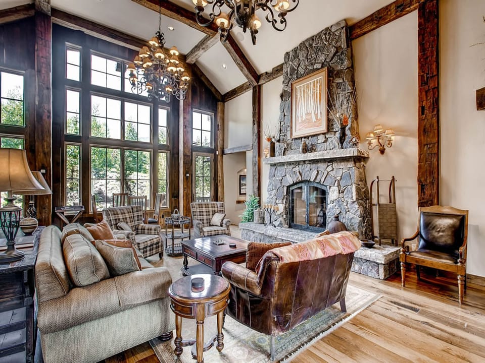 Living Area - Ski Bridge Lodge - Breckenridge Vacation Rental