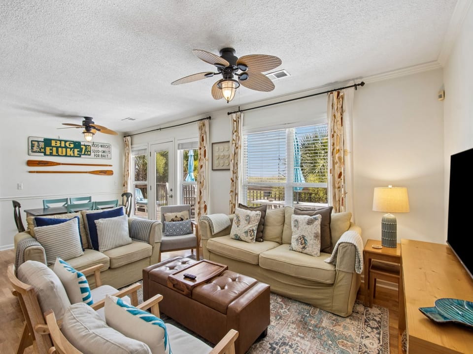 Living Room/Limited Oceanview