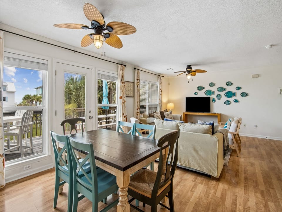 Dining Area/Living Room