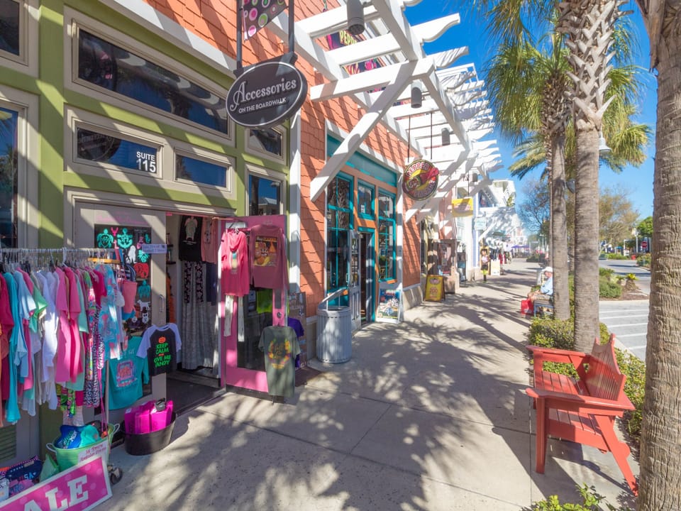 Panama City Beach Shops & Restaurants
