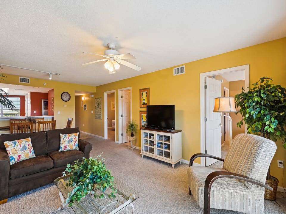 Living roomm-_dsc3305