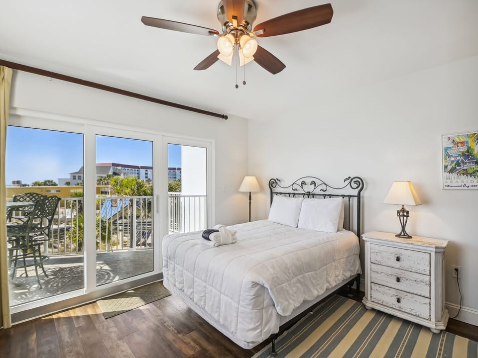 Living room/Bedroom