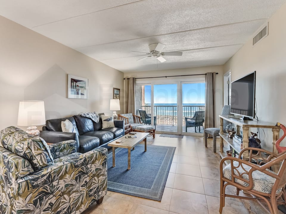 Living Area/Ocean View