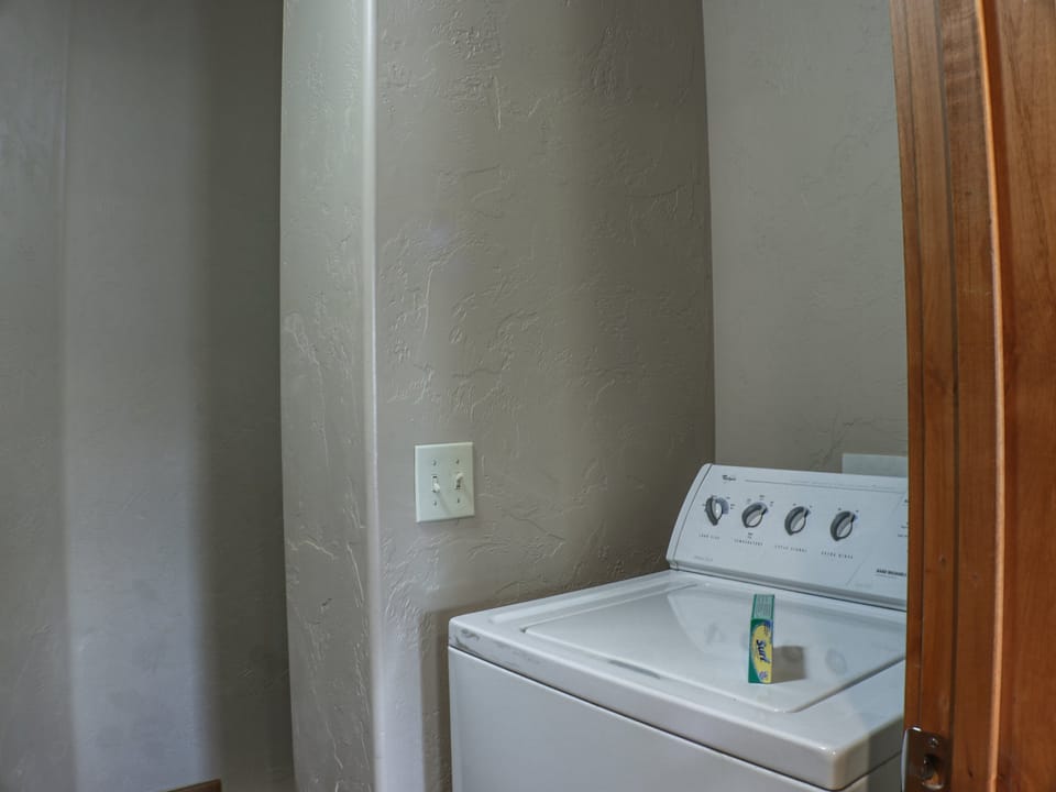 Laundry in Unit