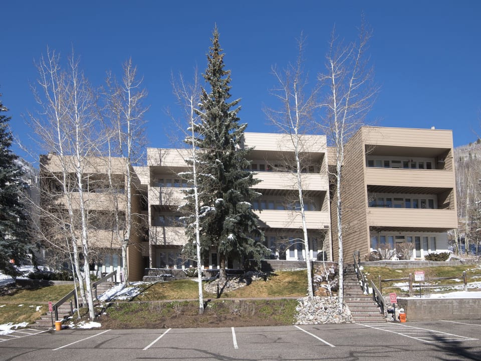 SunVail-A14-Web_02