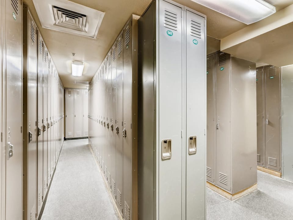 Passage Point Ski Lockers