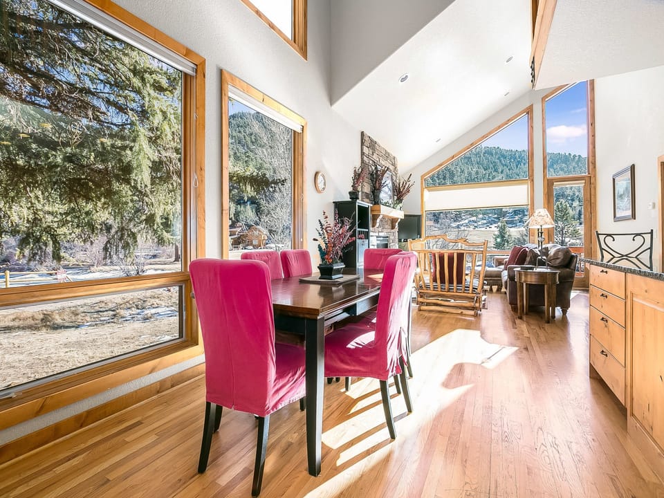 Tranquility on the River Three - Enter into the open concept kitchen, dining, living area with beautiful high ceilings