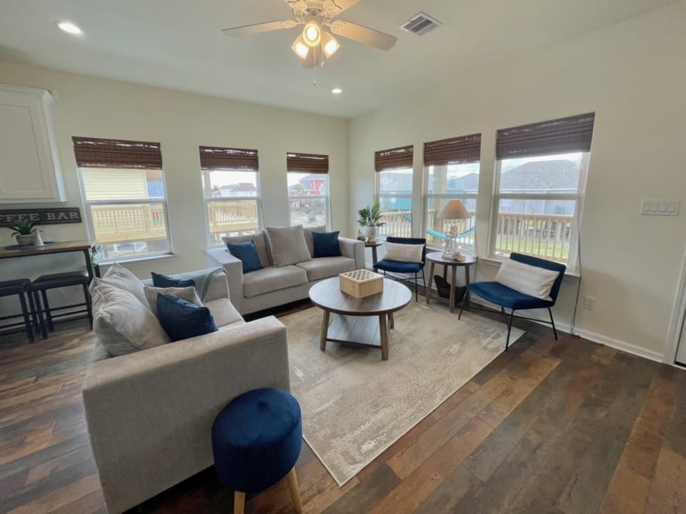 Palm Paradise House in Bolivar Peninsula