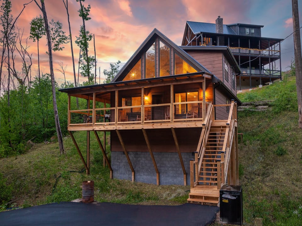 Exterior Twilight Photo