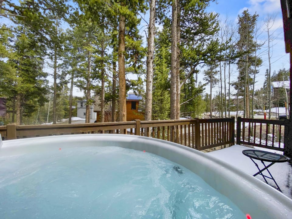 Jacuzzi