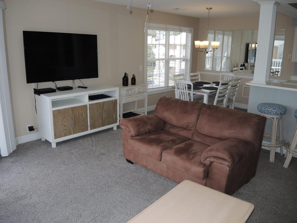 Living Area E