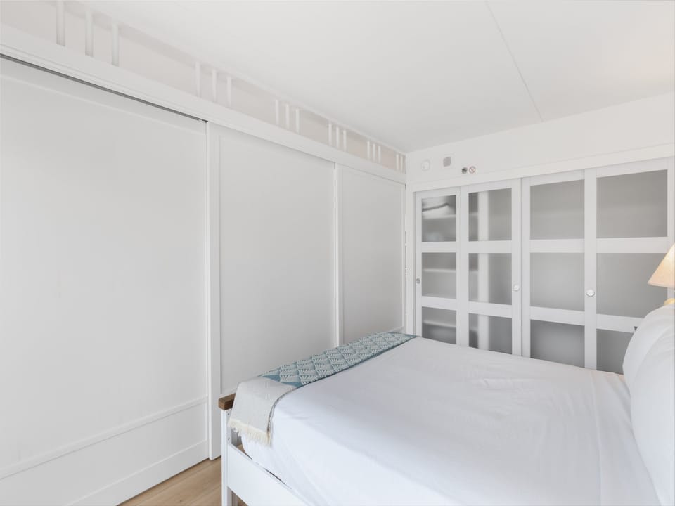 Bedroom with the divider closed