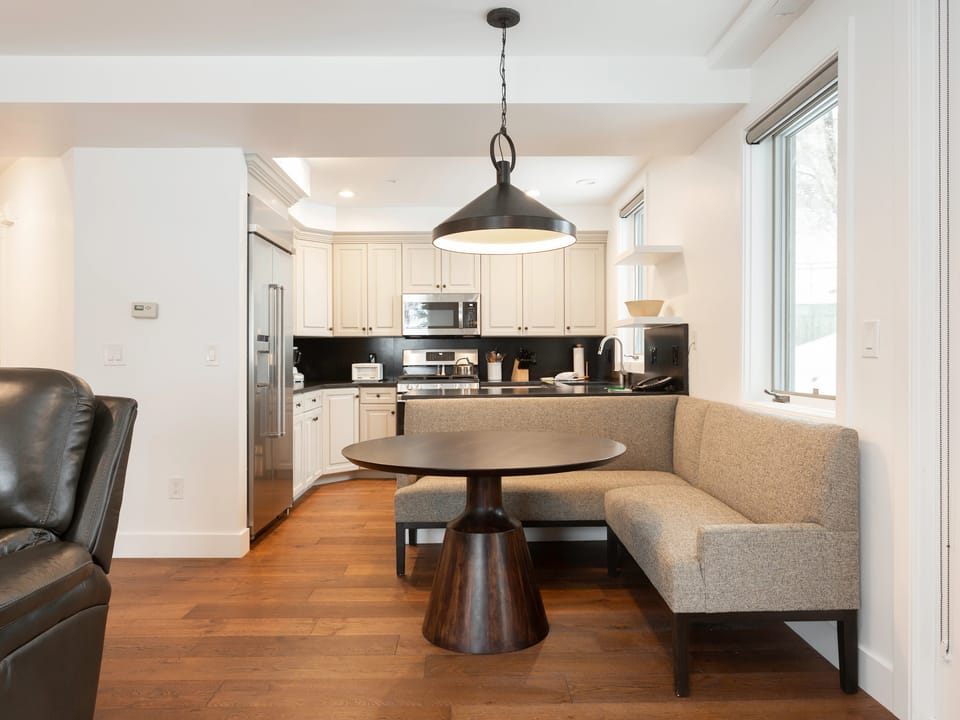 Trail's End Lodge at Deer Valley Resort - One Bedroom Residence with Spa #105 Apartment in Park City