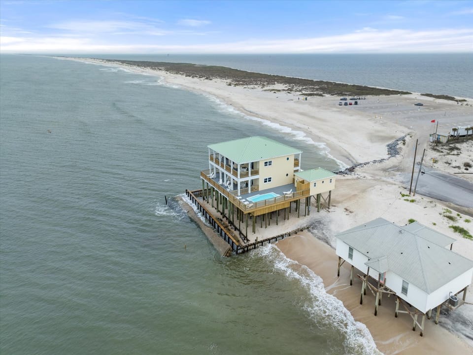 Shamrock Shores Dauphin Island Vacation Home Next To West End Beach