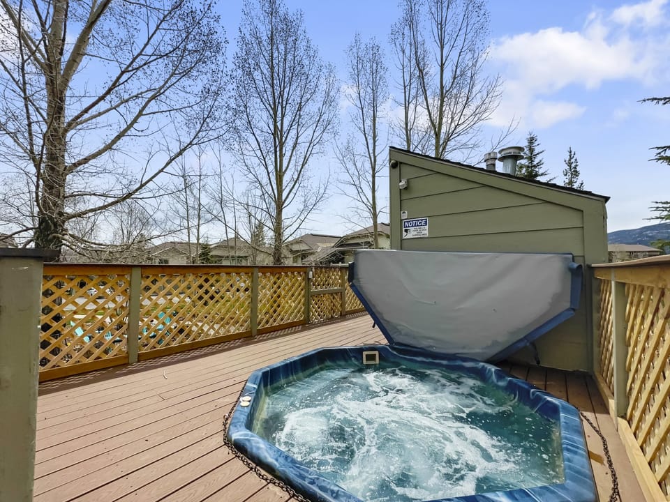 Hot Tub