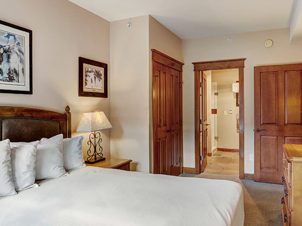 Mill Club 2 Bedroom Condo #207 Apartment in Copper Mountain