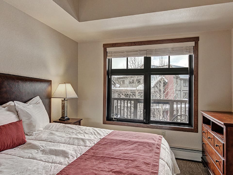 Cirque 3 Bedroom Condo #214 Apartment in Copper Mountain