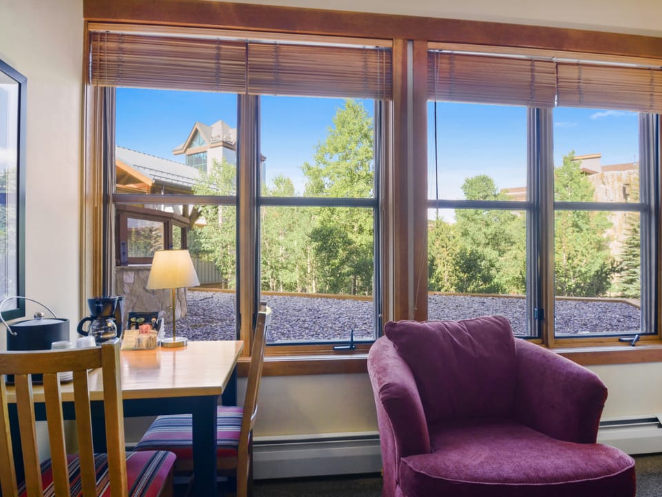 Copper One 2 Bedroom Condo #211/211A Apartment in Copper Mountain