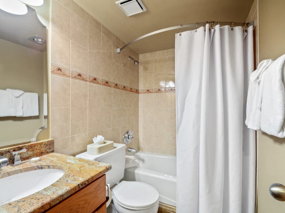 Mountain Plaza 1 Bedroom Condo #418/420 Apartment in Copper Mountain