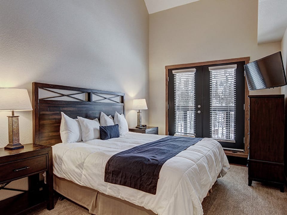 Cirque 3 Bedroom Condo #201 Apartment in Copper Mountain