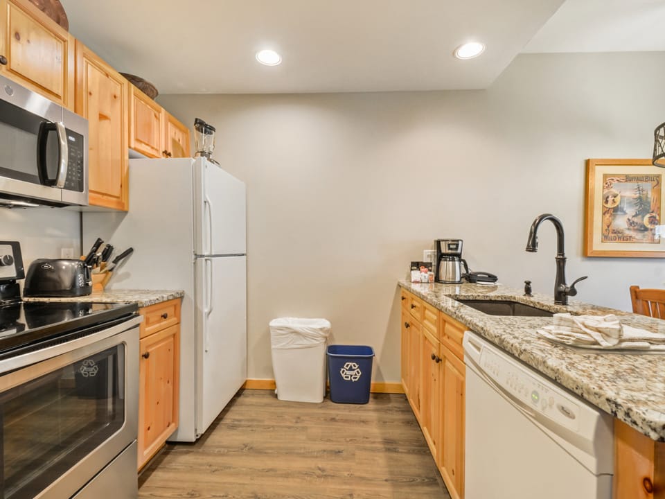 Tucker Mountain 1 Bedroom Condo #424 Apartment in Copper Mountain
