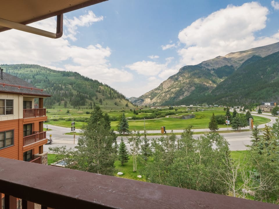 Copper Springs 2 Bedroom Condo #422 Apartment in Summit County