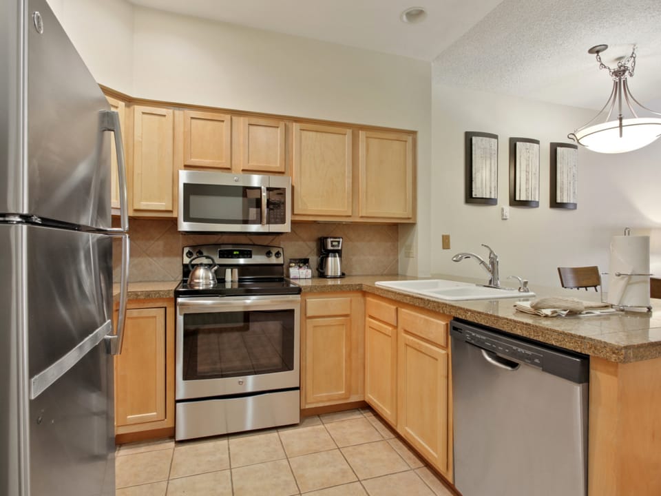 Foxpine 2 Bedroom + Loft Condo #305/307 Apartment in Copper Mountain
