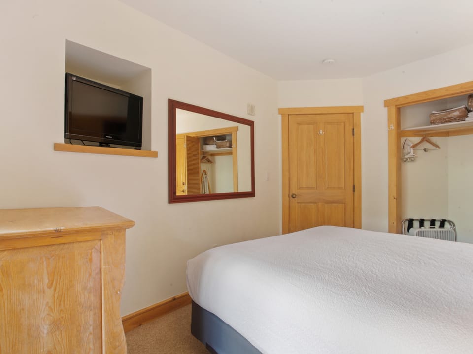 Copper Springs 1 Bedroom Condo #225 Apartment in Copper Mountain