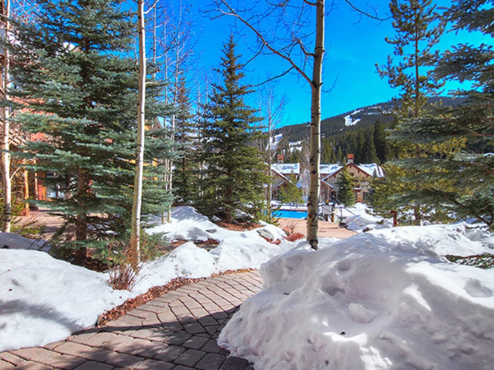 Cirque 2 Bedroom Condo #109 Apartment in Summit County