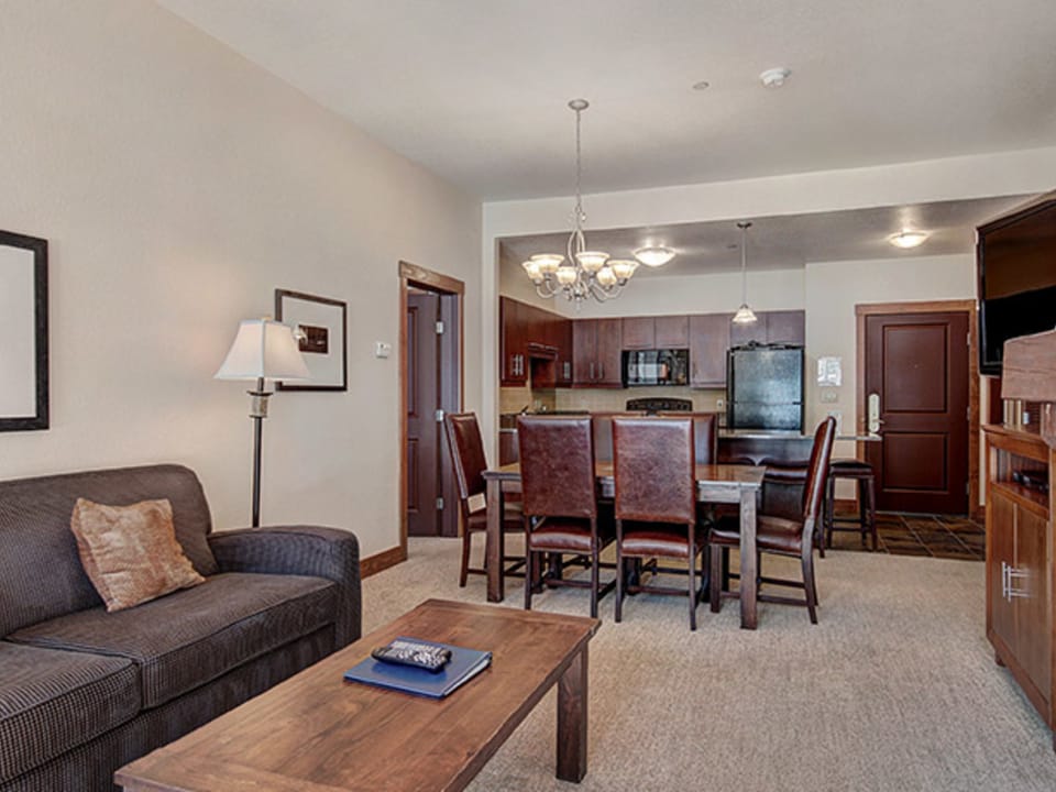 Cirque 2 Bedroom Condo #109 Apartment in Summit County