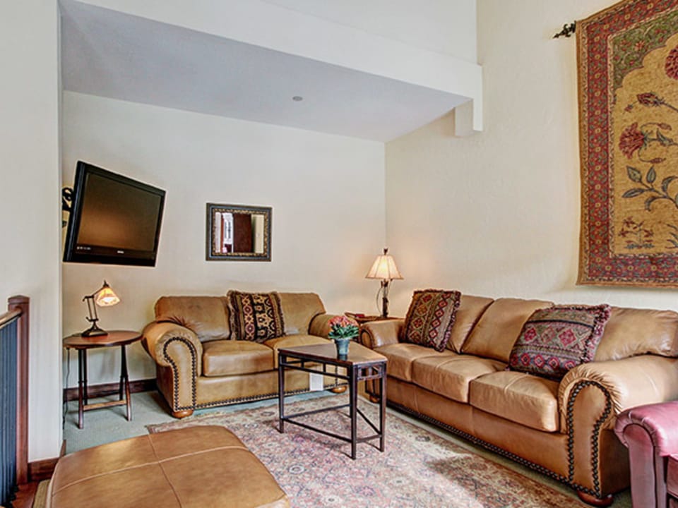 Cirque 3 Bedroom + Loft Condo #302 Apartment in Copper Mountain