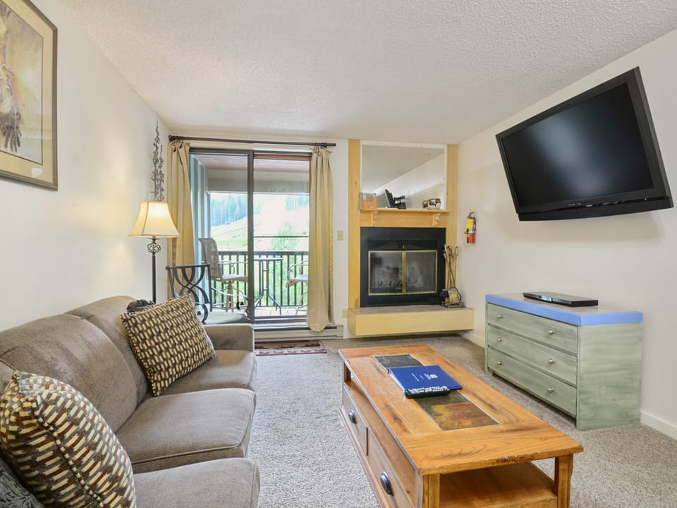 Foxpine 2 Bedroom Condo #206/208/210 Apartment in Summit County