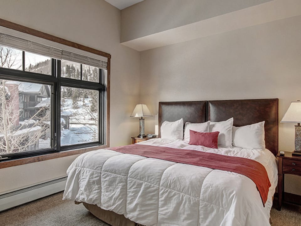 Cirque 2 Bedroom Condo #213 Apartment in Summit County