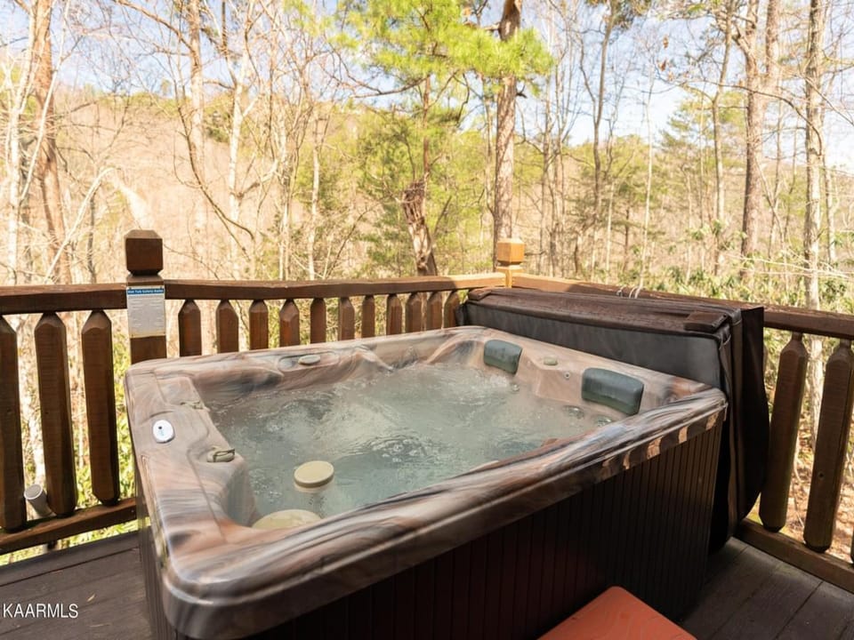 Jacuzzi
