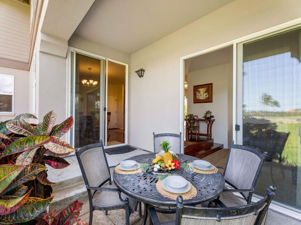 Have your meals on your private lanai...