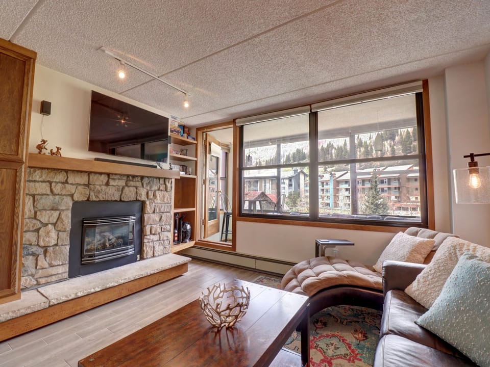 VS348 Village Square 1 Br 1 Ba