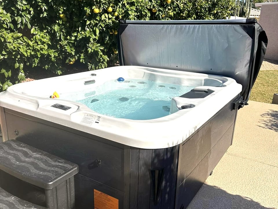 Tub