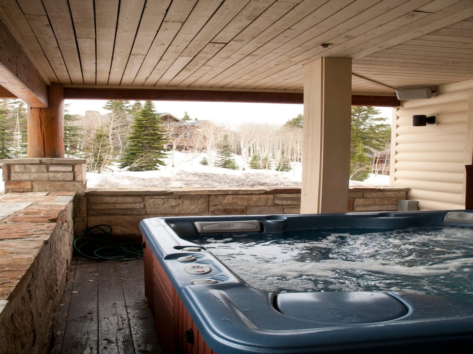 Jacuzzi