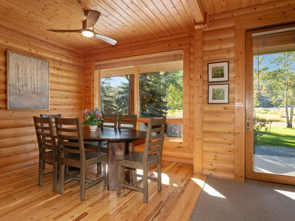 Courchevel at Deer Valley Resort - One Bedroom Condo with Hot Tub # C202 Apartment in Park City