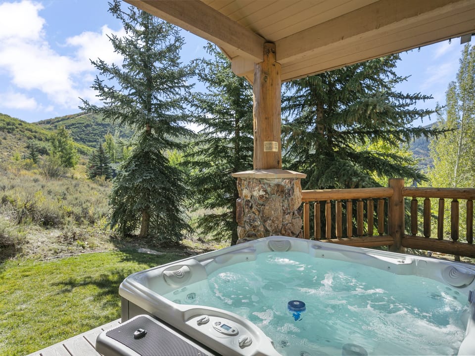 Tub