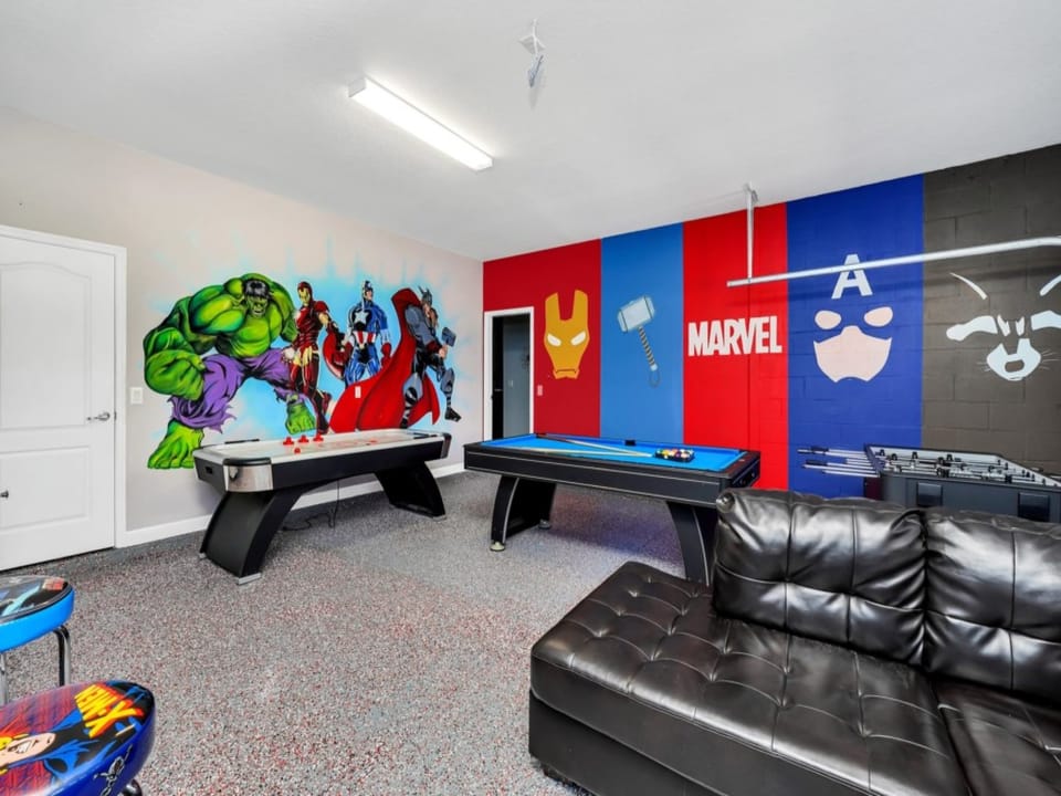 1490MoonValleyDr_01gamesroom(4).jpg