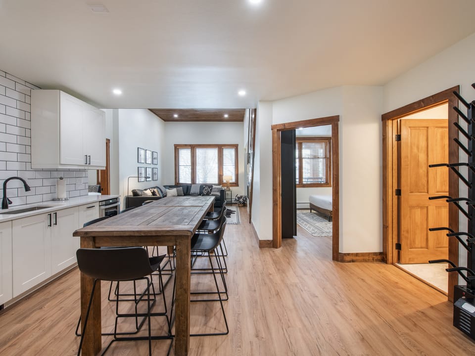 First Floor Condo Easy Access to Ski Adventure - Zephyr Mountain Lodge Premium-Rated 2100 Apartment in Winter Park