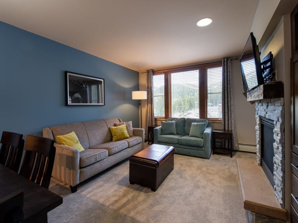 Mountain View Ski-In Ski-Out Condo - Zephyr Mountain Lodge Premium-Rated 2516 Apartment in Winter Park