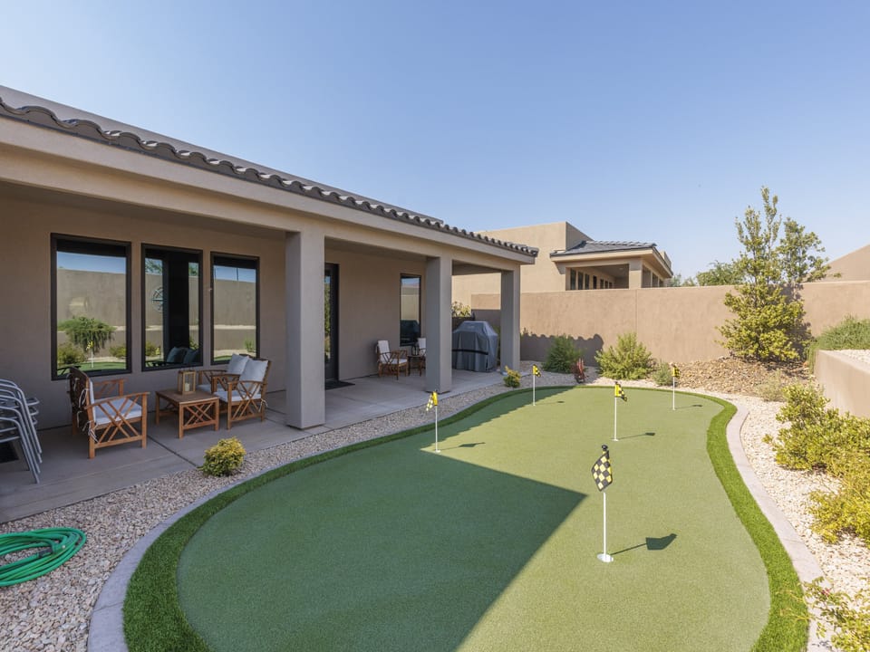 Putting Green