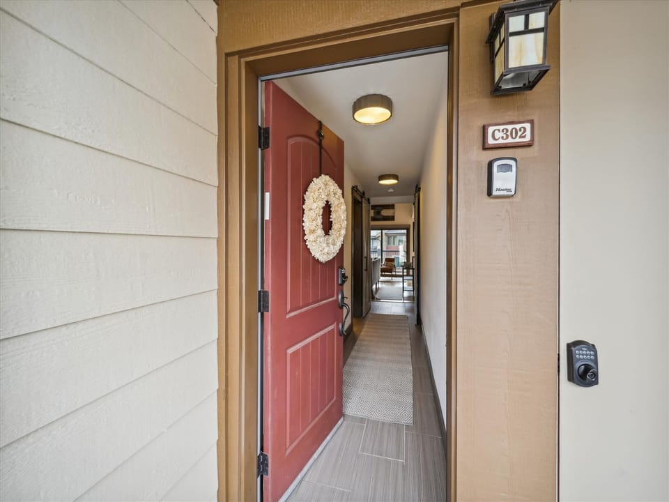 Entry - Park Place 302C - Breckenridge Vacation Rental
