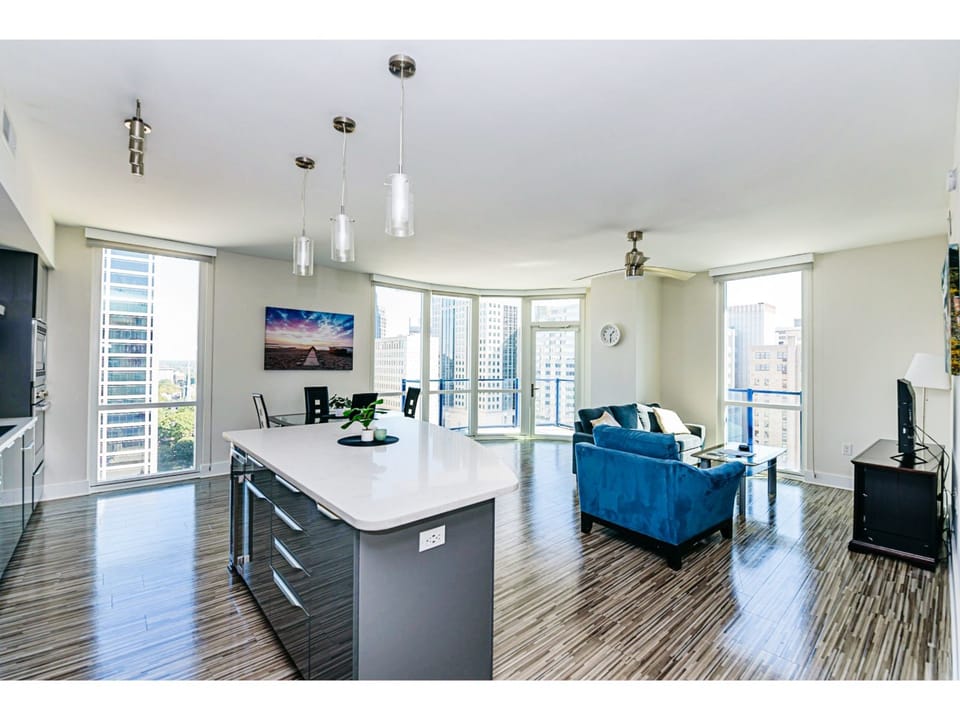 2BR Uptown Charlotte Furnished Apartments Apartment in Charlotte