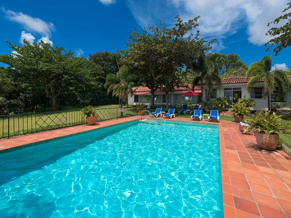 The amazing large pool deck and pool overlooking the Caribbean sea