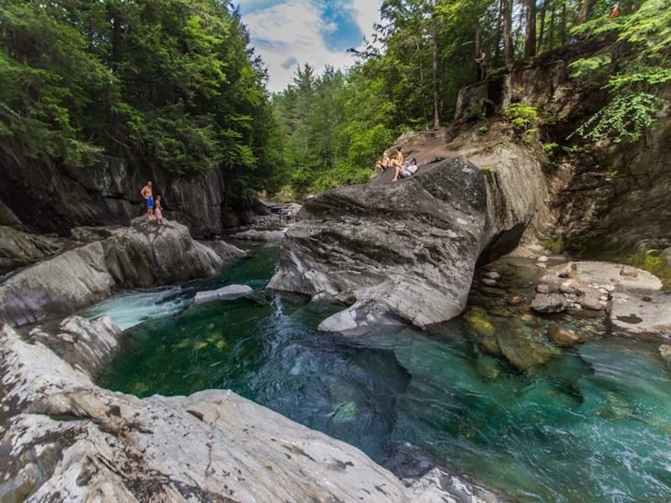 Clarendon Gorge Swimming Hole - 15 minute drive